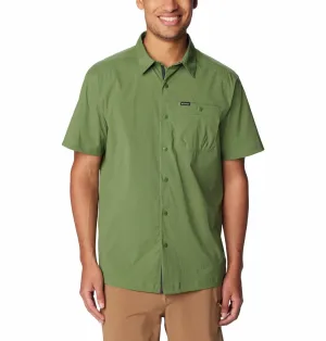LowMaintenanceFabric Weatherproof Outerwear Columbia Men Green Landroamer Ripstop SS Shirt (Sun Protection)