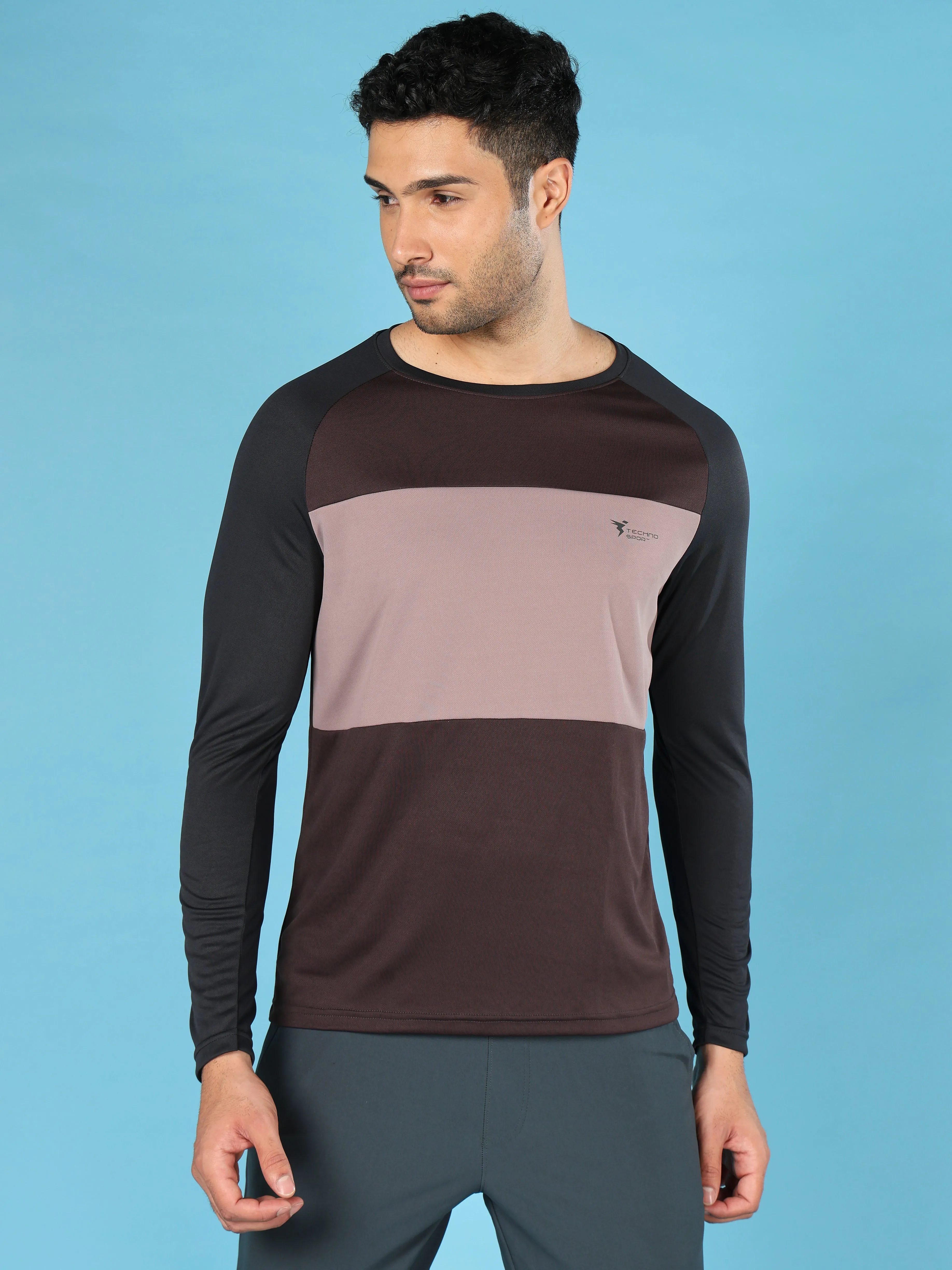 Active Style Trend Relaxed Wear Fit Men Colorblock Slim Fit Crew Neck T-shirt with TECHNO COOL 
