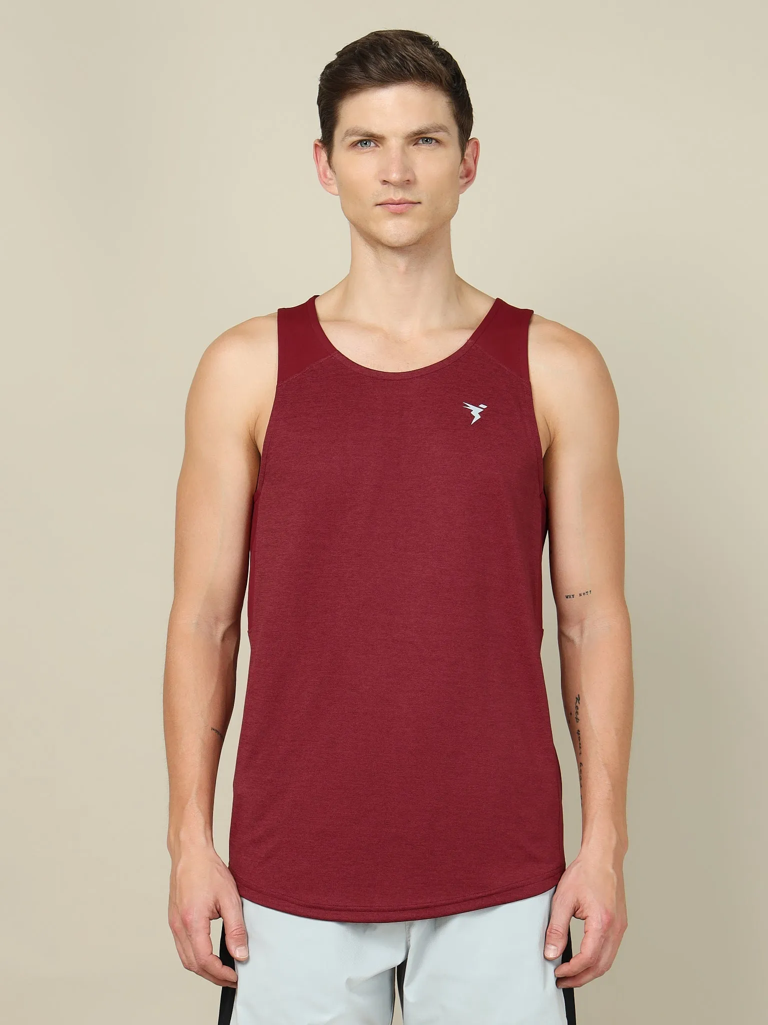 Back Ventilation Design Chafe Resistant Fabric Men Melange Slim Fit Scoop Neck Innerwear Vest with TECHNO COOL 