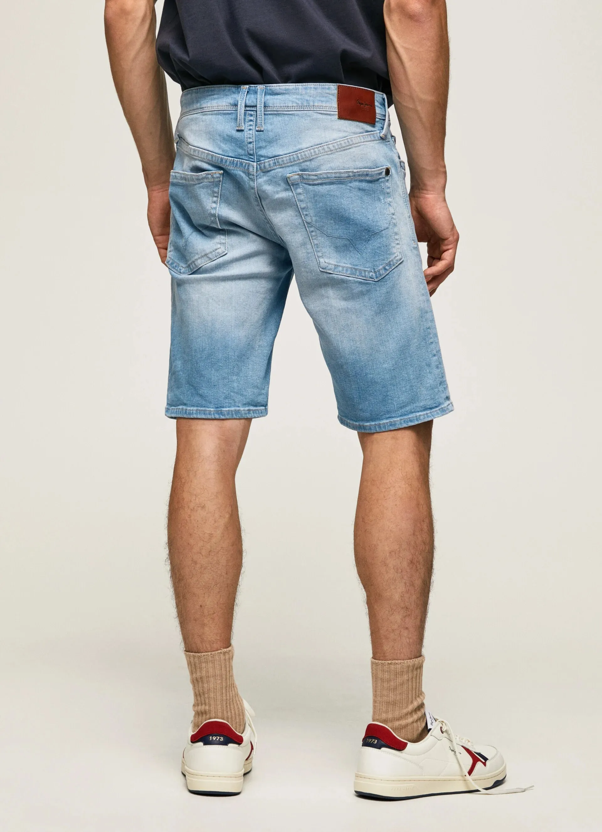 Pepe Jeans Bermuda in Jeans Slim Fit Hatch PM800937MI3 denim Office Wear Modern Rainy Day Cool Outfitters
