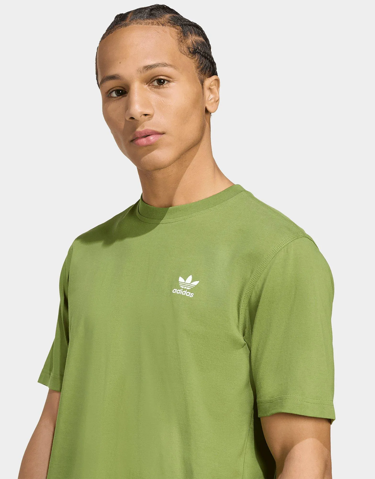 Trefoil T-Shirt Preppy Relaxed Comfort Look