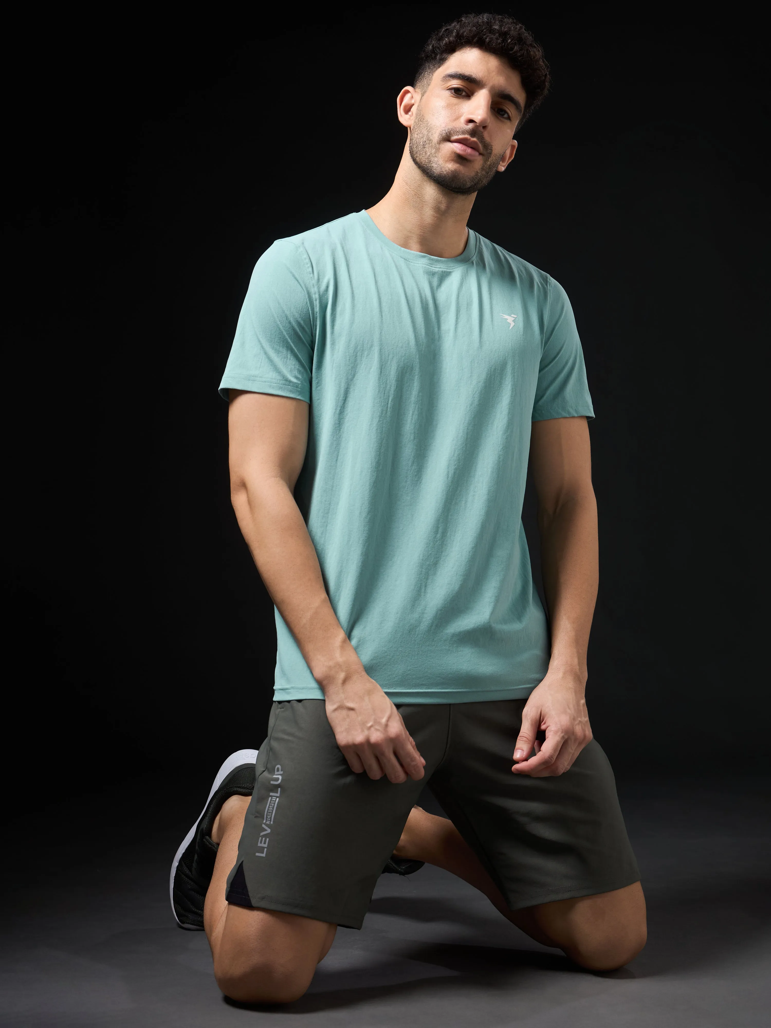 Men Solid Slim Fit Crew Neck T-shirt with COTFLEX Customizable Regular Fit
