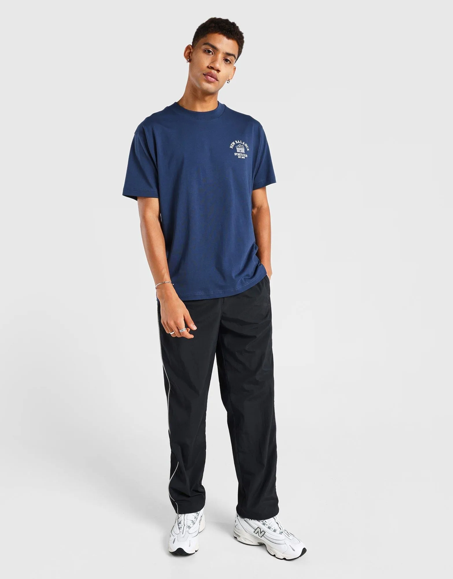 Storefront T-Shirt Fashion-Forward