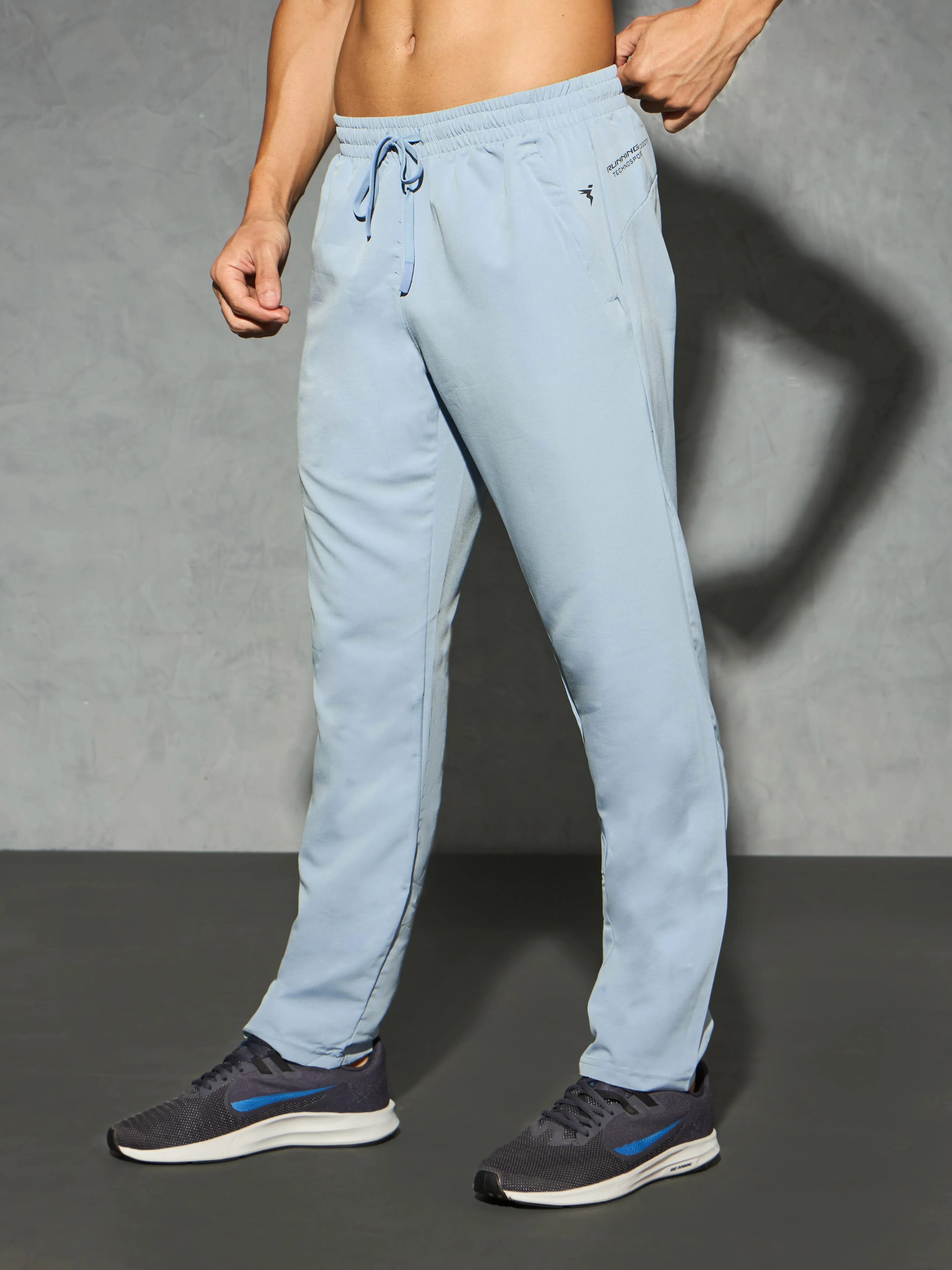 Stretch Active Pants Men Solid Relax Fit Sports Trackpants with TECHNO LITE