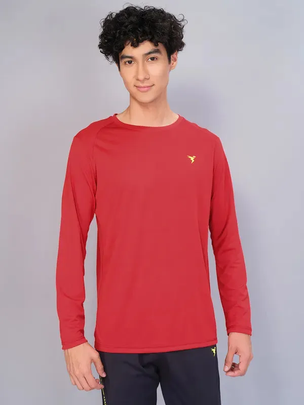Men Solid Slim Fit Crew Neck T-shirt with TECHNO COOL Bohemian Athletic and Cool
