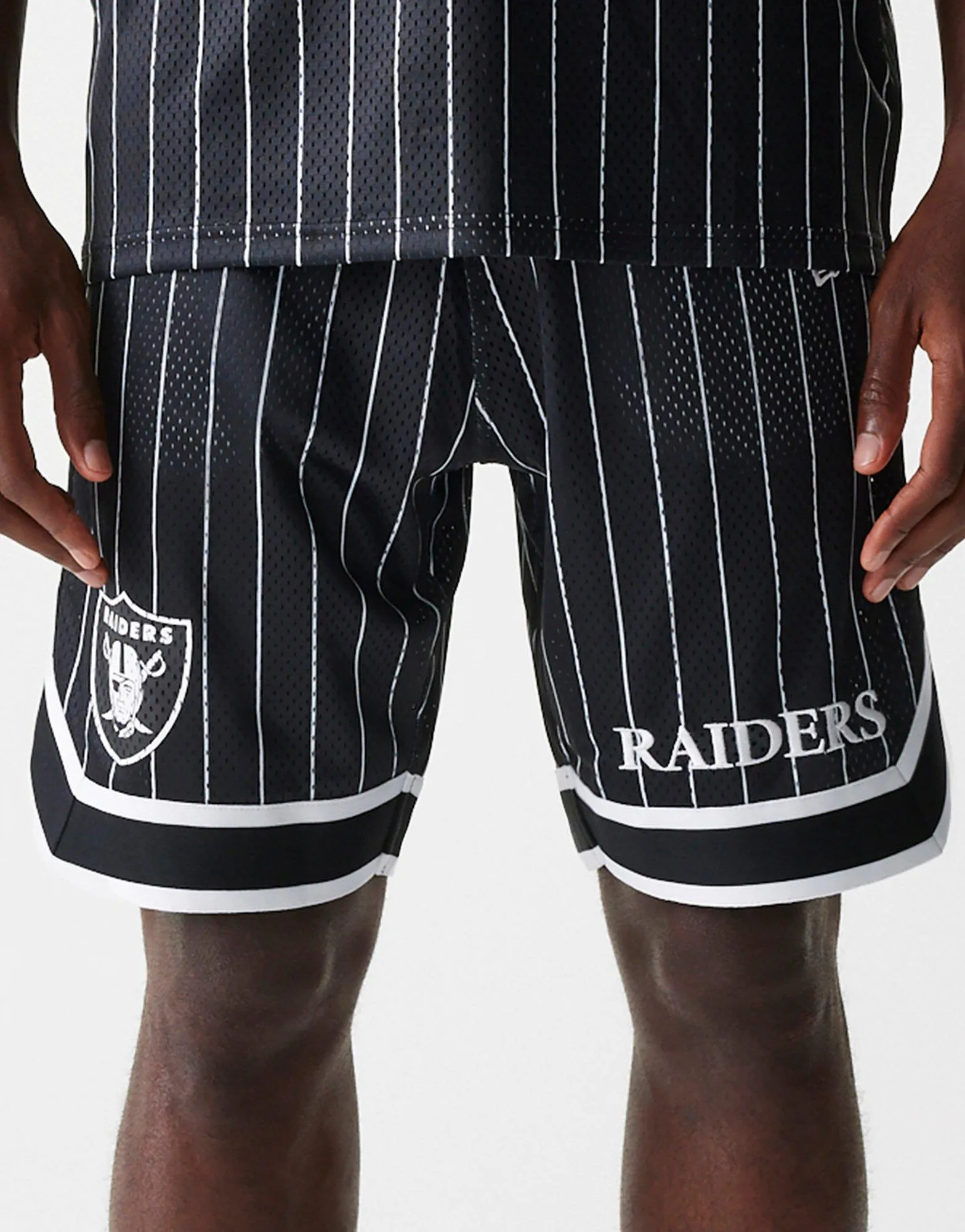 Travel Clothing Sleek Cut ????? ??? ????? Raiders | ?????