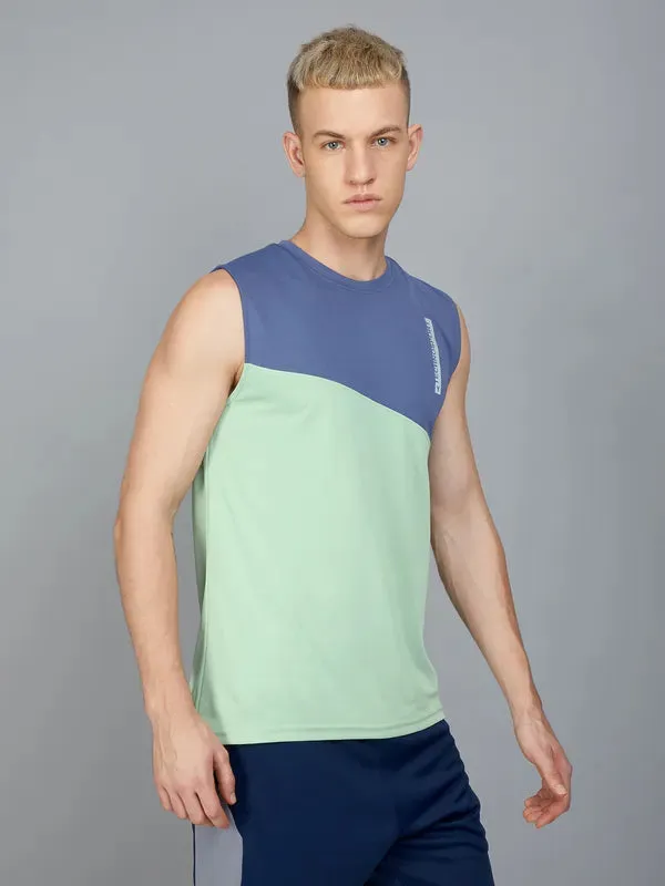 Men Colorblock Slim Fit Crew Neck Innerwear Vest with TECHNO COOL  Travel Light
