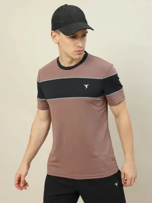 Men Colorblock Slim Fit Crew Neck T-shirt with TECHNO COOL  Fashionable Easy Wear