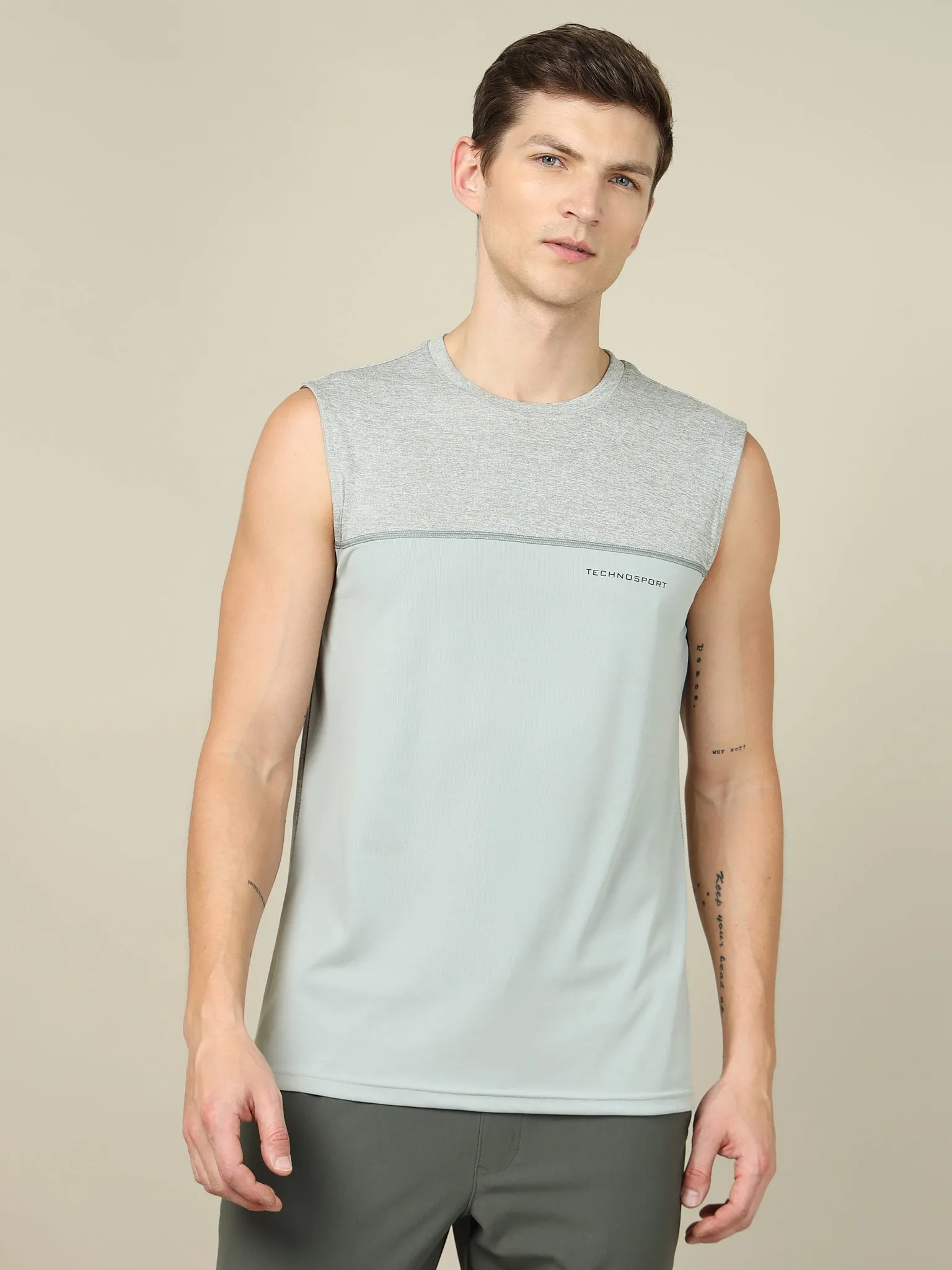 Men Colorblock Slim Fit Crew Neck Innerwear Vest with TECHNO COOL  Safety - first