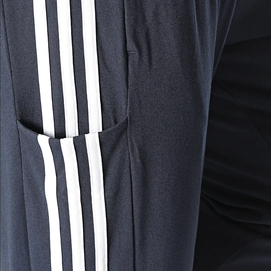 Adidas Pantalone sportivo da uomo in jersey 3 Strisce IC0045 legion ink Breathable Upper Fit