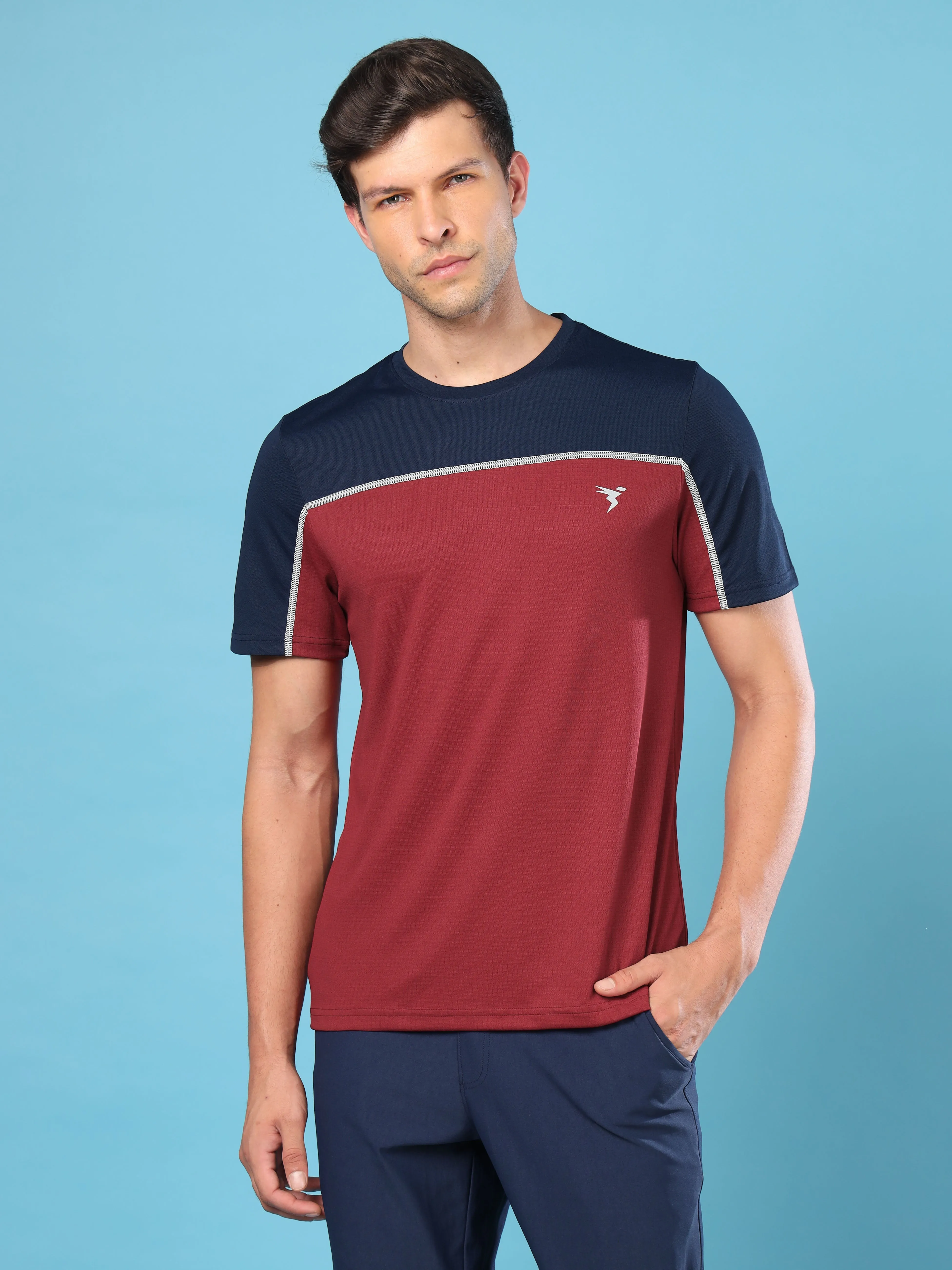 Men Colorblock Slim Fit Crew Neck T-shirt with TECHNO COOL  Sleek Comfort Tubular Knit Structure