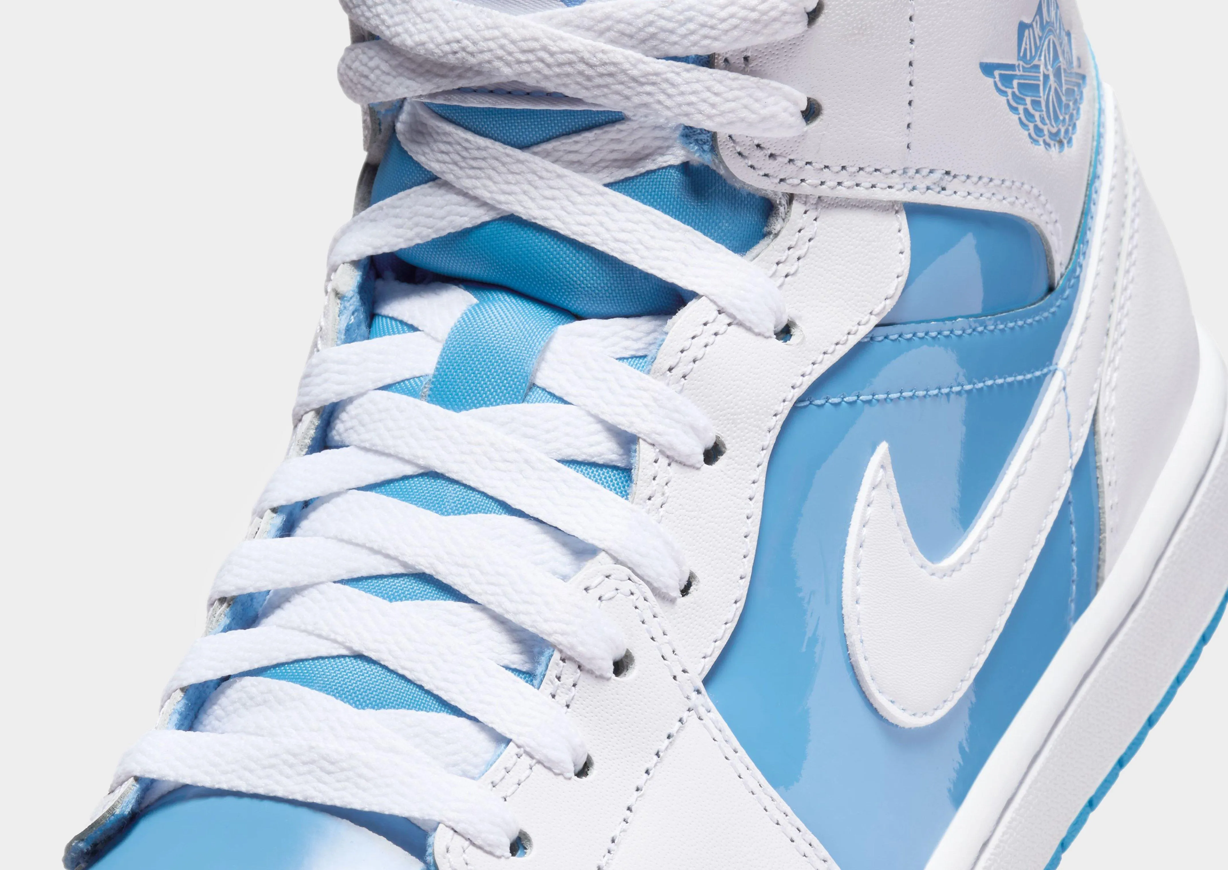 Air 1 Mid SE Durable Rubber Comfortable Tongue