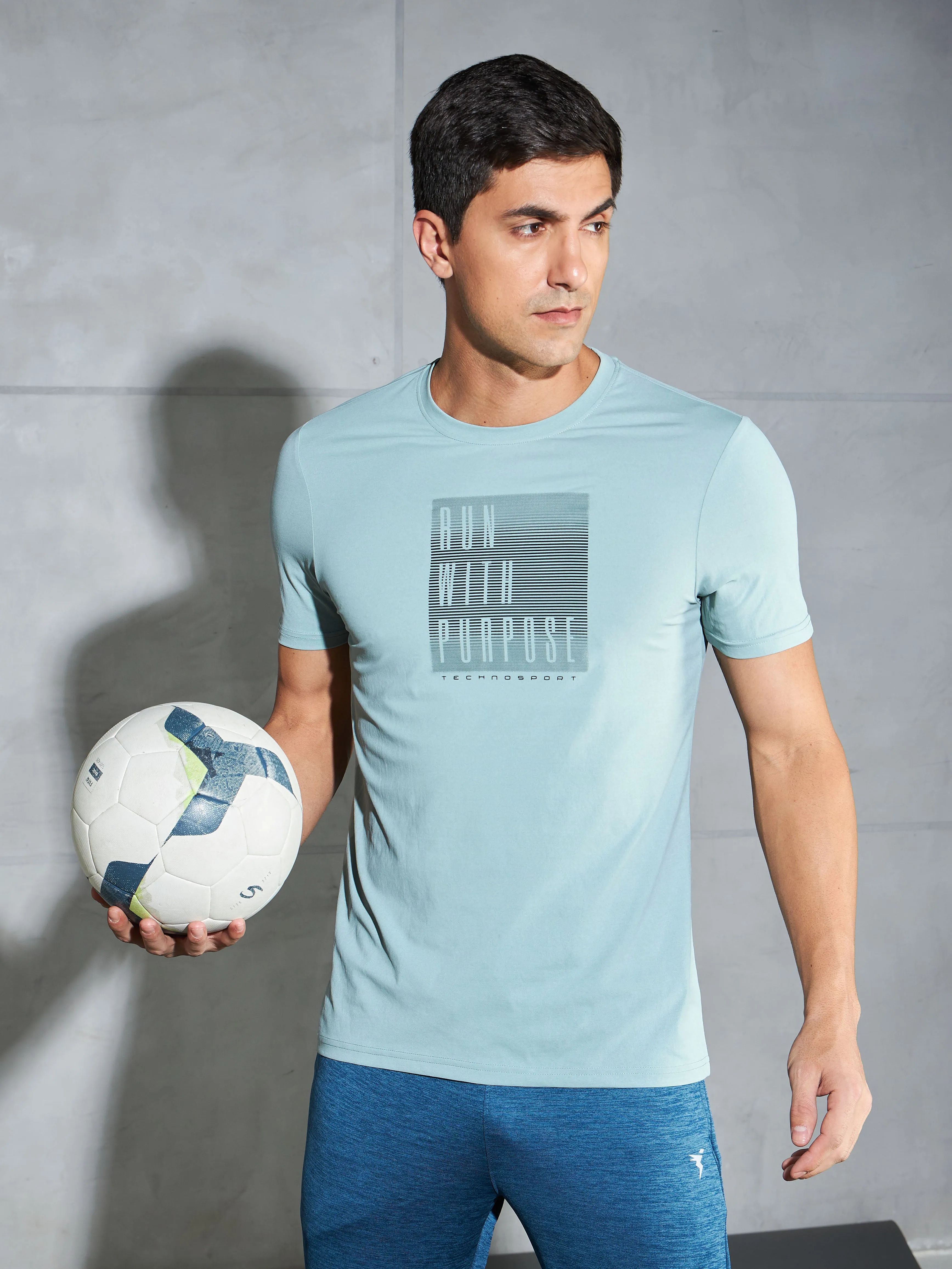 Men Printed Slim Fit Round Neck T-shirt with COTFLEX Sporty Dress Sprint Fit
