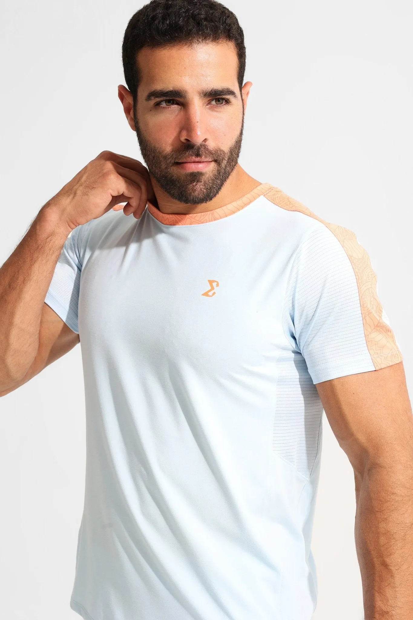 Transitional Clothing Nantucket Breeze Contrast Tee