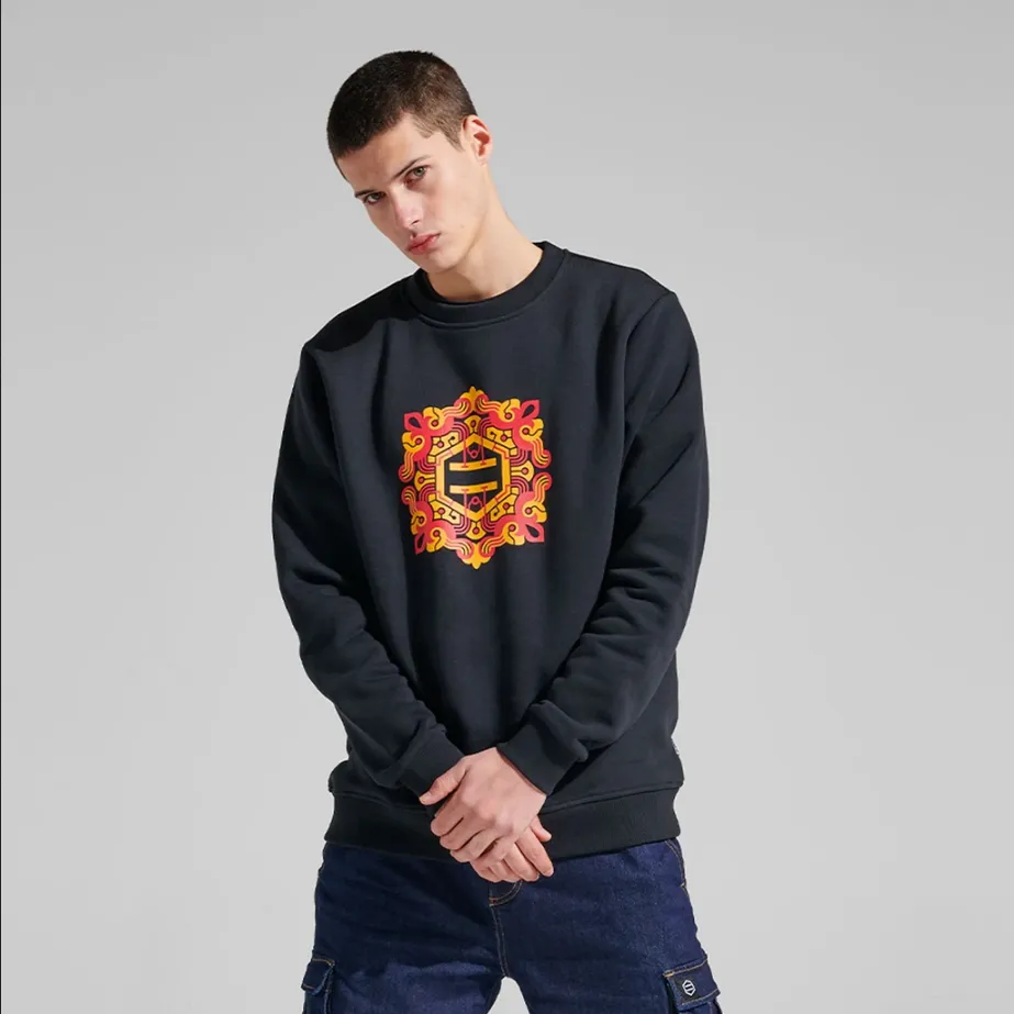 Dolly Noire Logo Maioliche Crewneck SW009-SD-01 black ribbon accents product snowboarding suitability