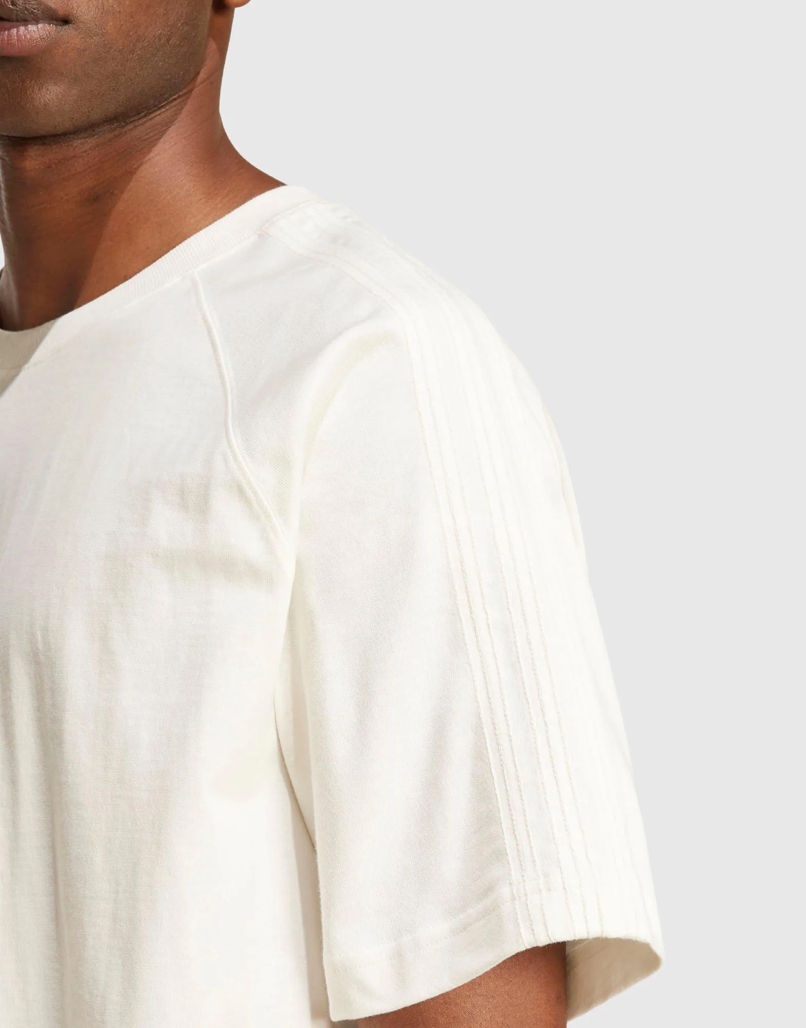 Premium Essentials T-Shirt Timeless casual wear
