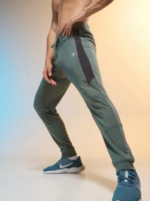 Summer Joggers Relaxed Waist Men Melange Slim Fit Trackpants with TECHNO DRY
