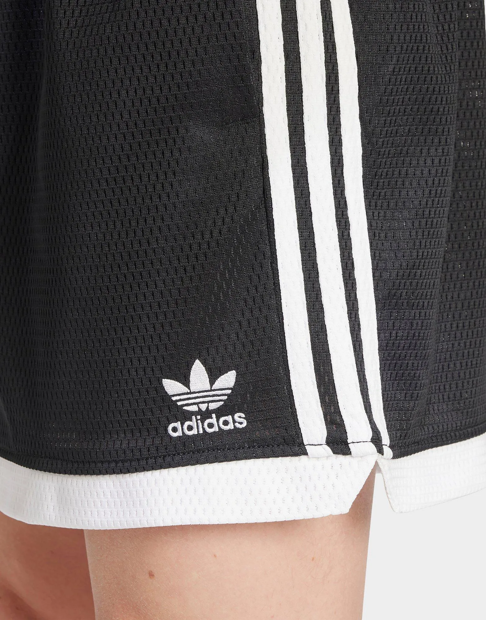 Effortless Movement ??????? ????? Mock Eyelet | ?????