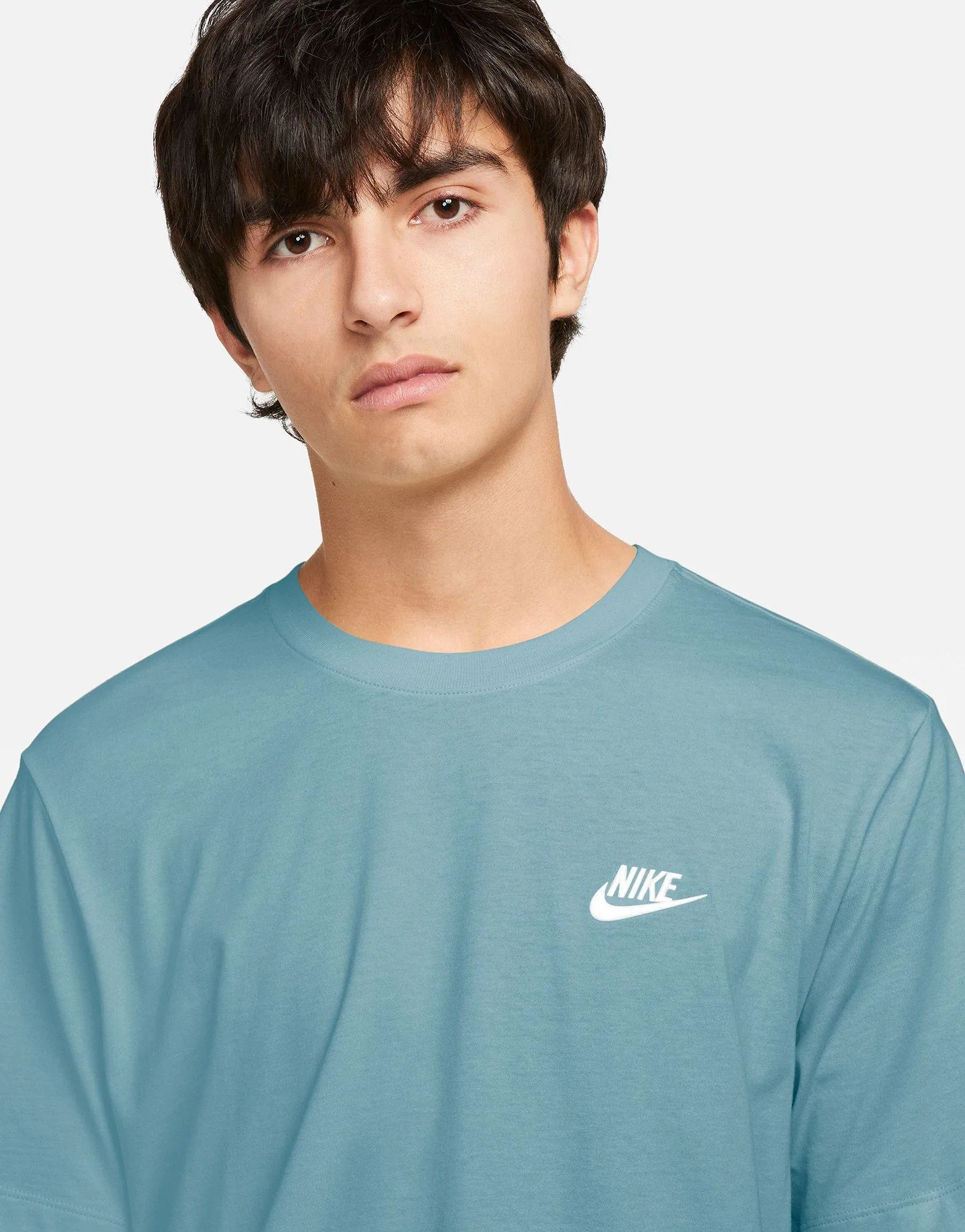 Picnic Sleek Layers Club T-Shirt