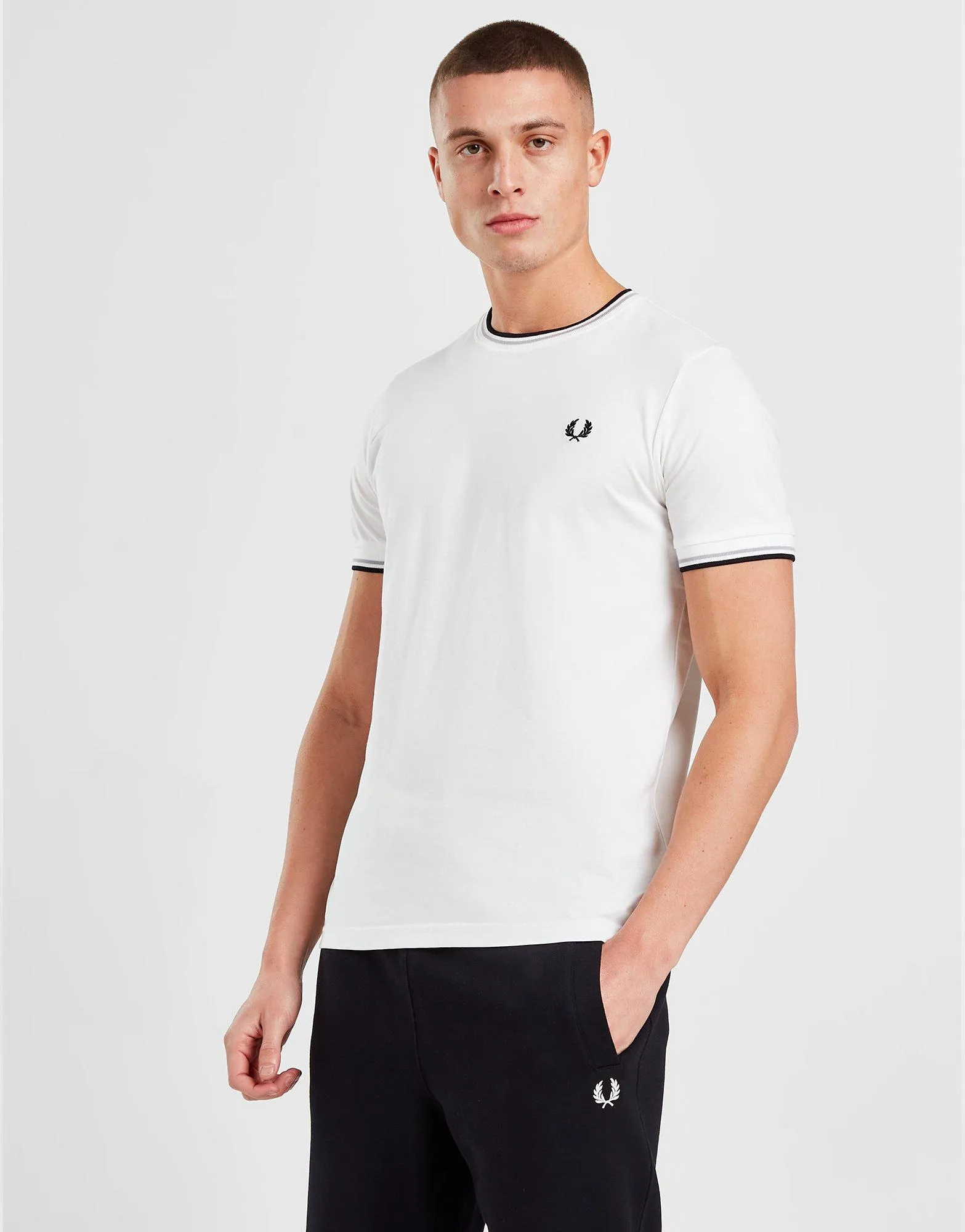 Short sleeved breeziness Layered Hem Detail Twin Tipped T-Shirt