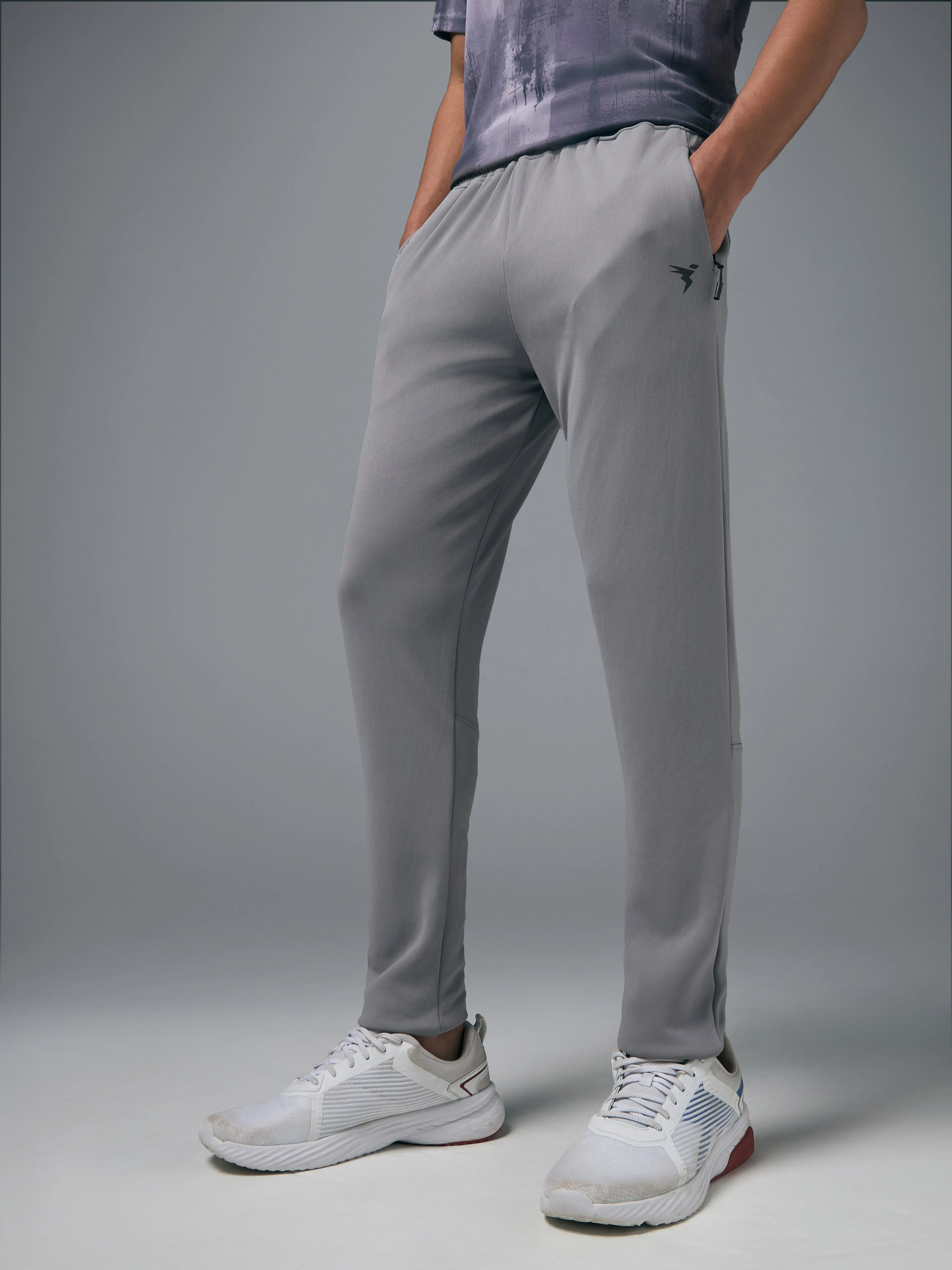 Men Melange Slim Fit Trackpants with TECHNO DRY Stylish Layers