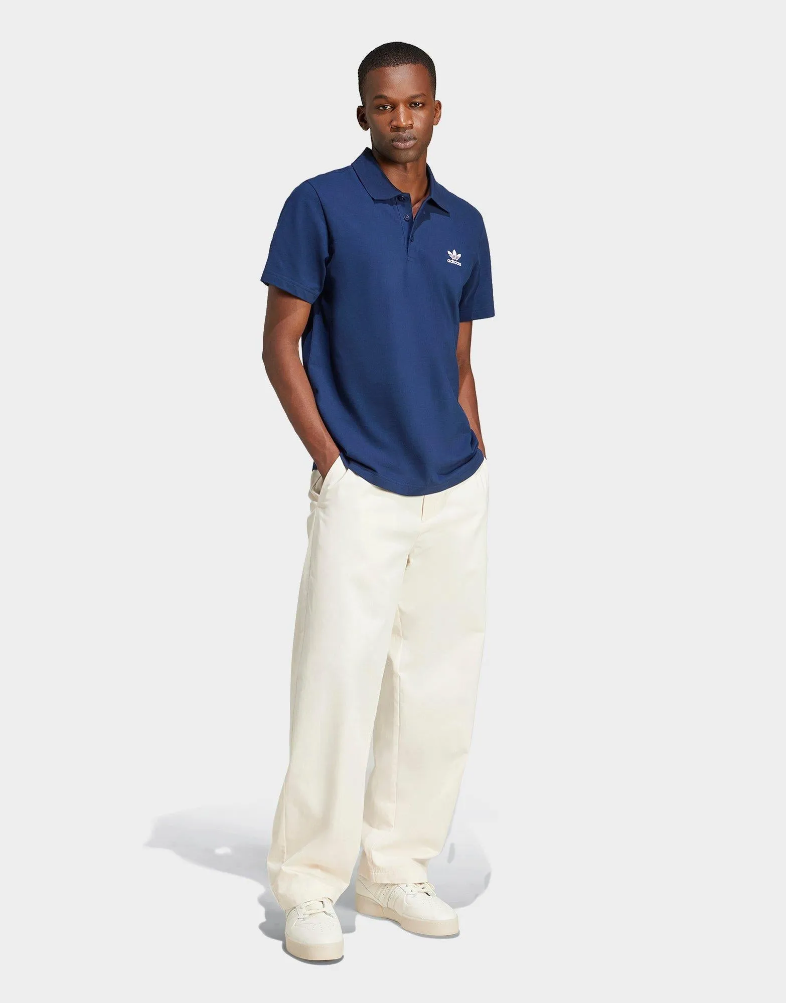SweatProofLining Flexible Support Sole Trefoil Essentials Chinos