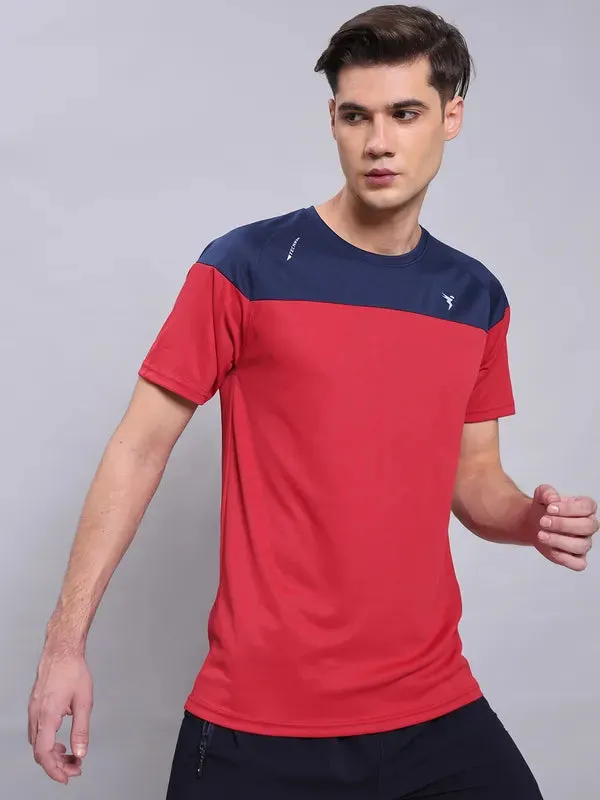 Versatile Top Men Colorblock Slim Fit Crew Neck T-shirt with TECHNO COOL 