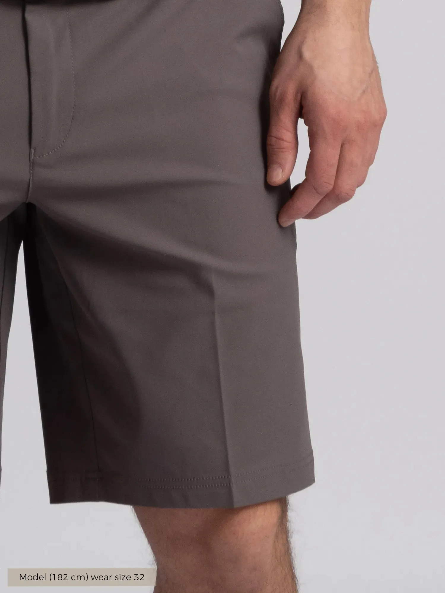 M BYRON TECH SHORTS Newsprint warm tones