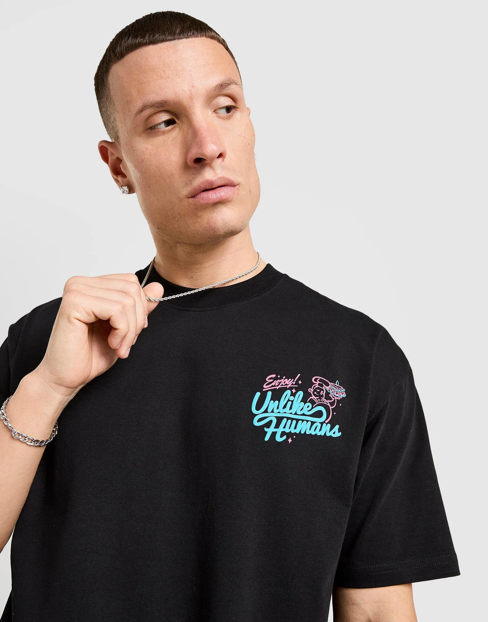 Stretch Fabric Technology Chic Fit Club T-Shirt