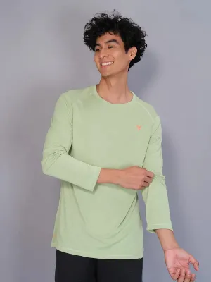 Men Solid Slim Fit Crew Neck T-shirt with TECHNO COOL QuickDry Material