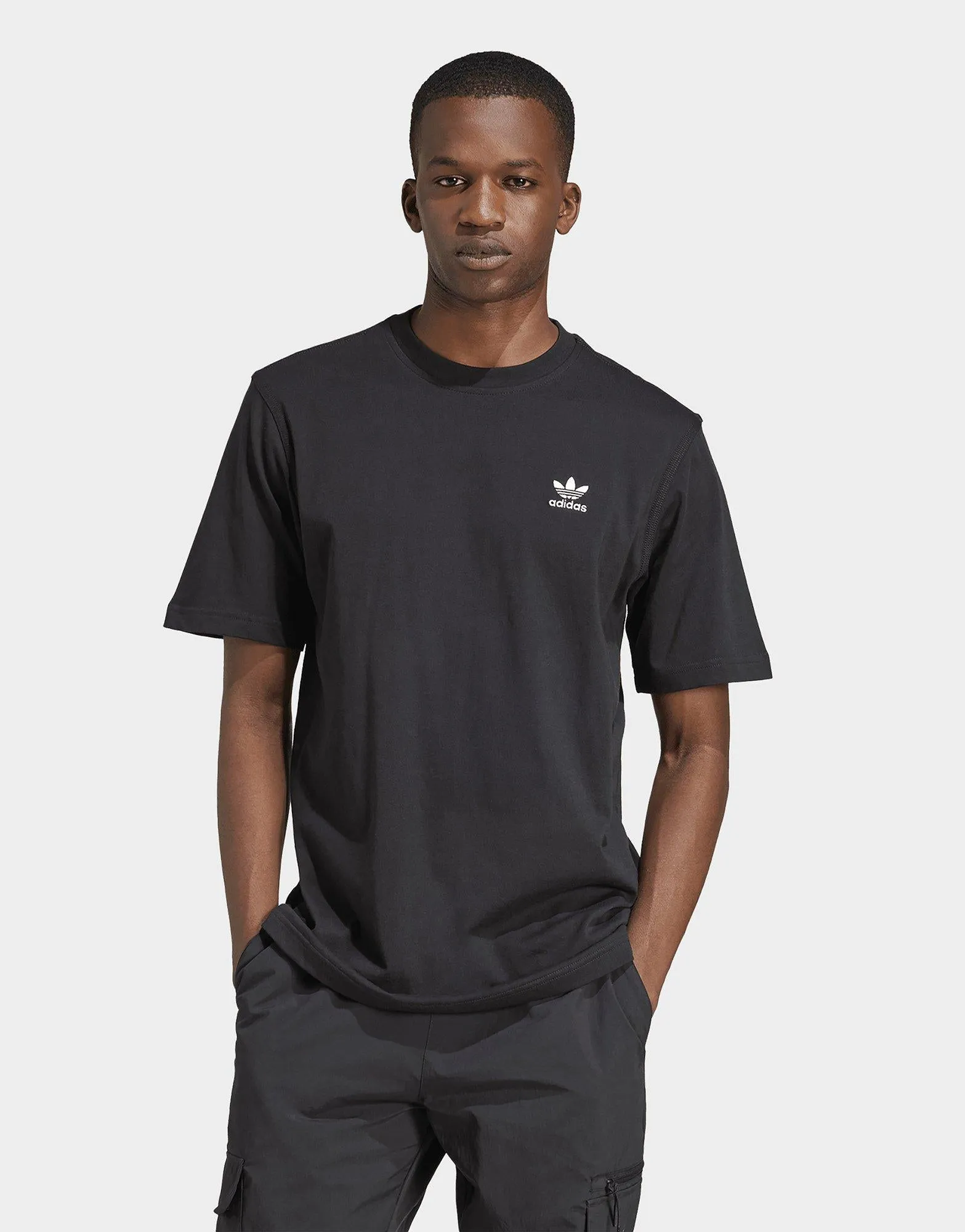 Active Outfit Style Colorfast Material Trefoil Essentials T-Shirt