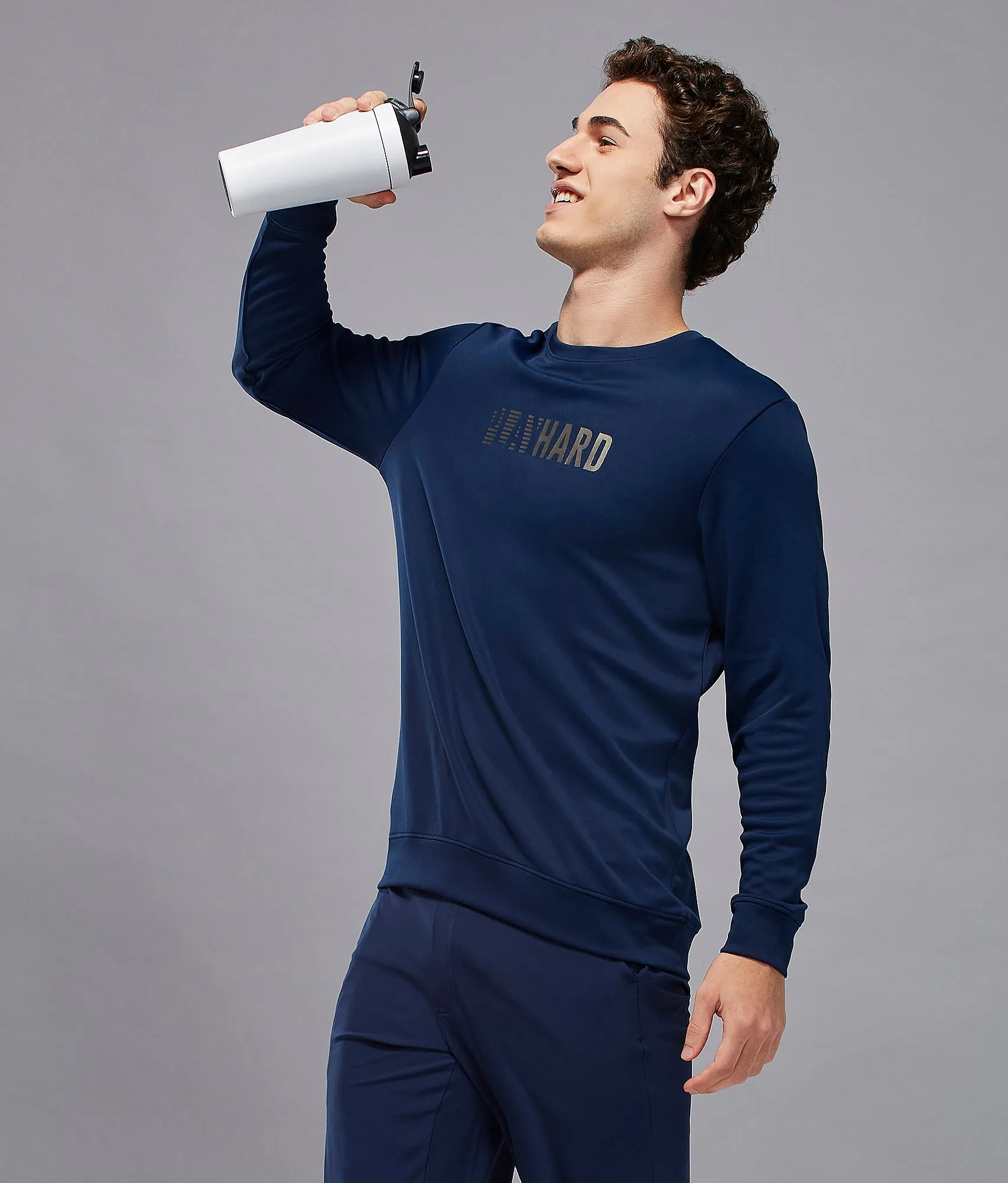 Men Printed Slim Fit Crew Neck Sweatshirt with ELASTO PLUS Water-Repellent Finish Convenient