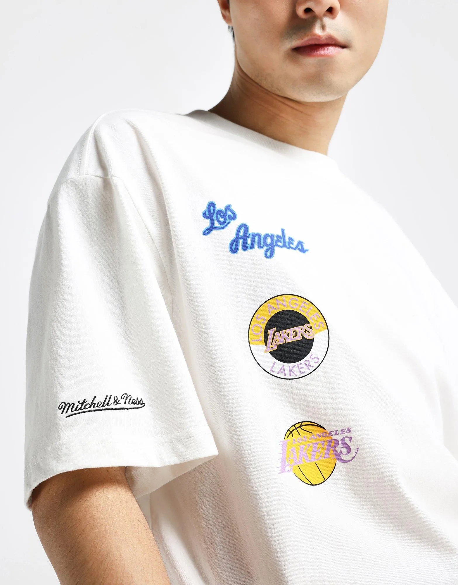 Relaxed Fit Spandex Enhanced Elasticity LA Lakers Logo T-Shirt