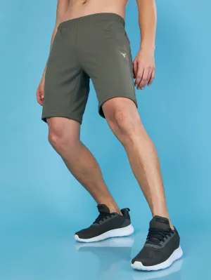 Motion Support Sneakers Men Solid Slim Fit Shorts with TECHNO DRY