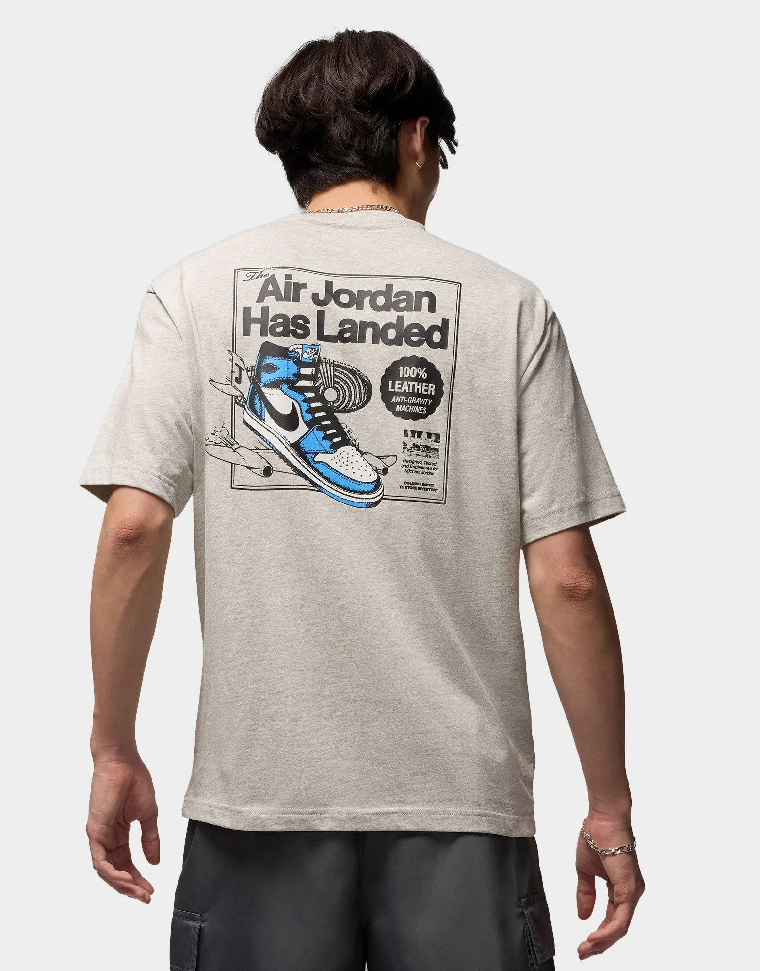 Air 1 T-Shirt MultipurposeCuffs Effortless Look