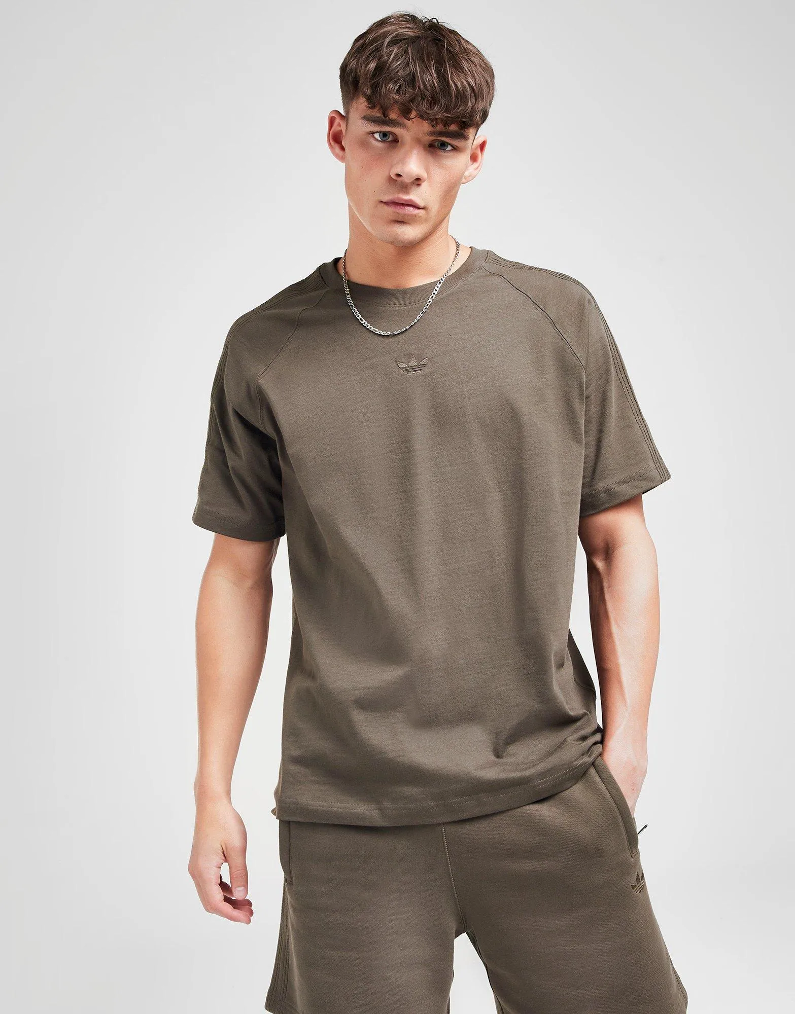 Premium Essentials T-Shirt Casual Elegance
