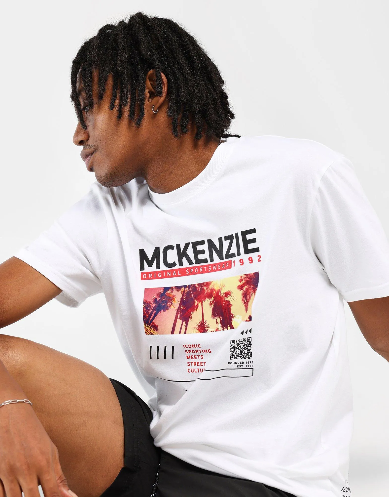 Chill Wear Modern Comfort Style Aventura T-Shirt