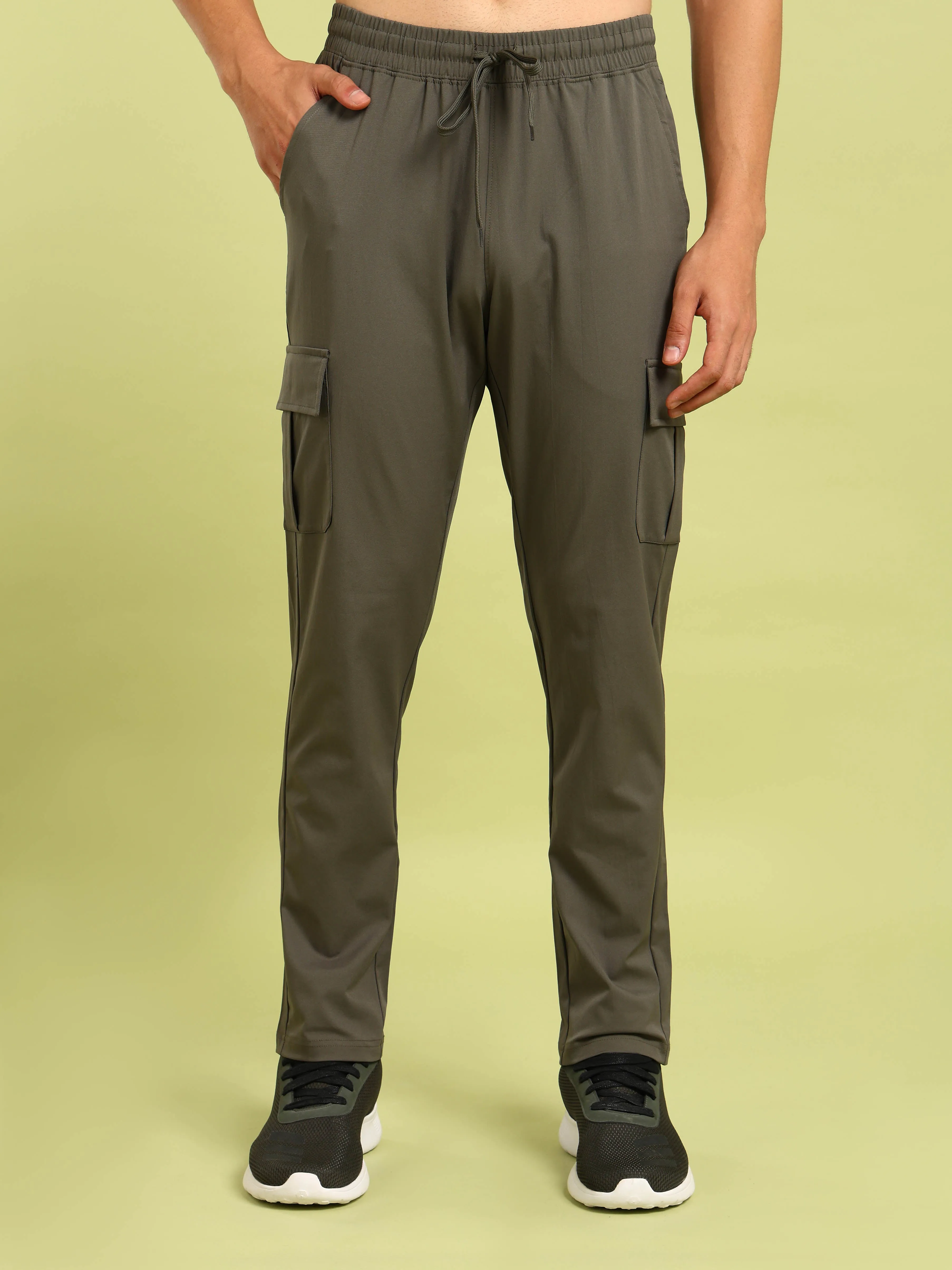 Men Solid Relax Fit Sports Cargo Trackpants with TS FLEXI Functional Fit Wear