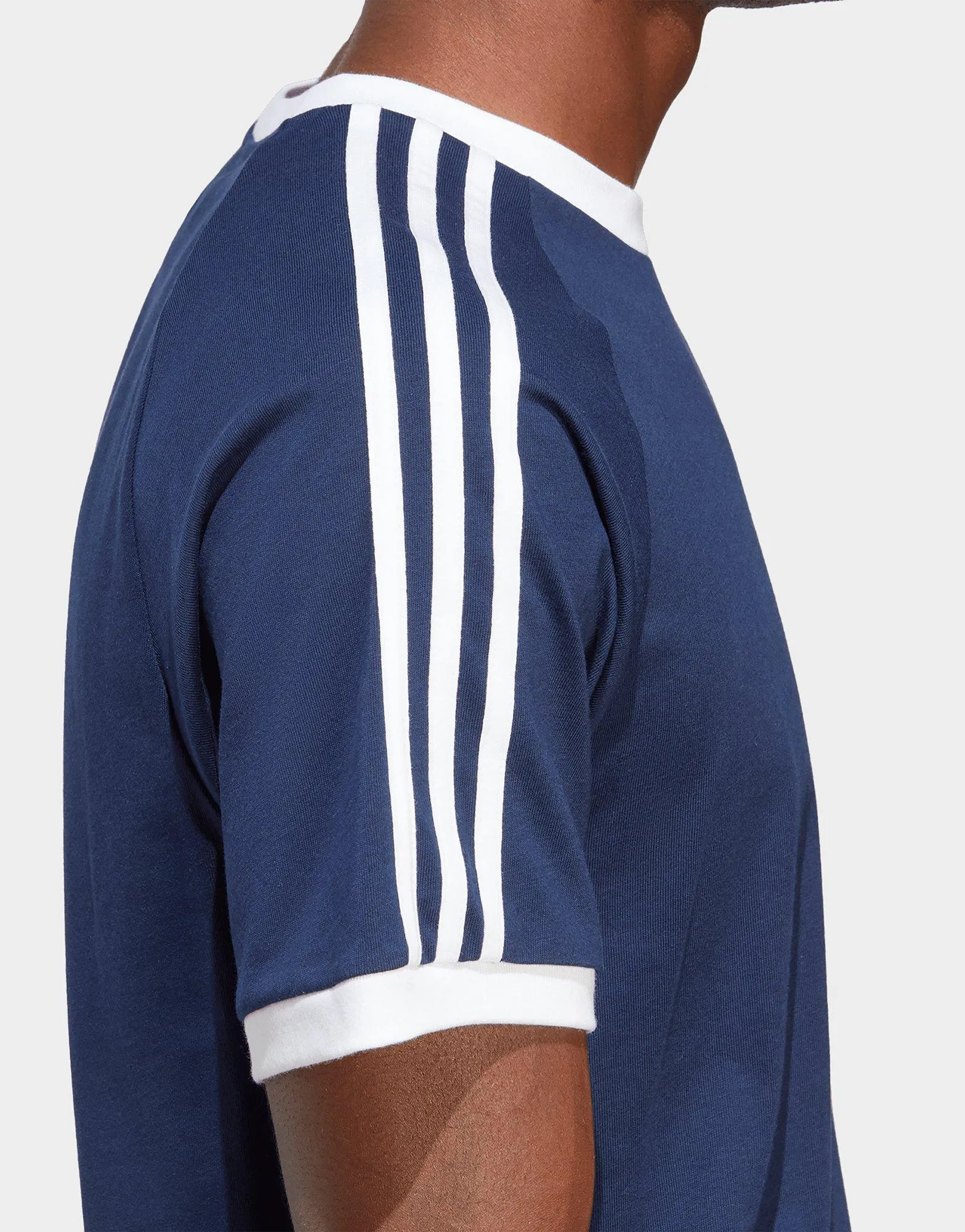 Adicolor Classics 3-Stripes T-Shirt Smooth Jersey Texture Bold Design