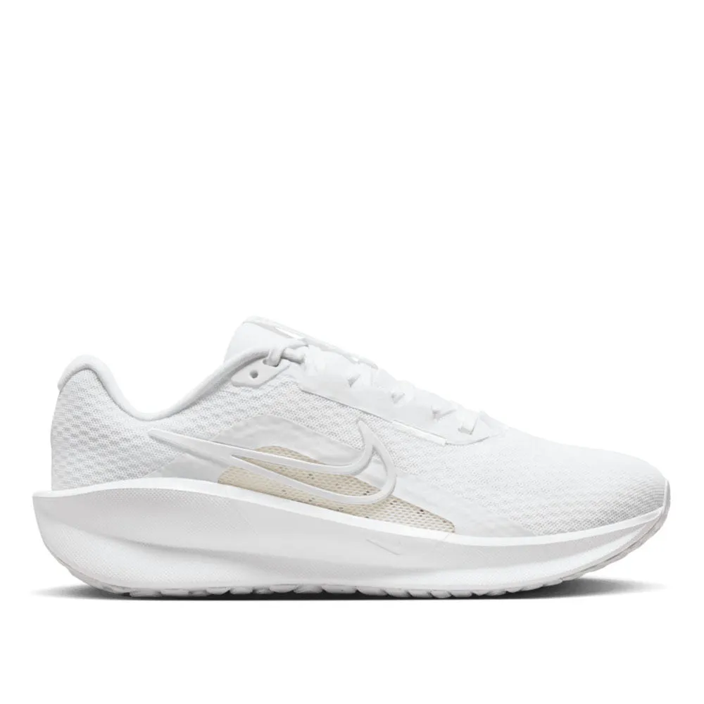 Nike Women's Downshifter 13 Women's Road Running Shoes durable running option running in a forest