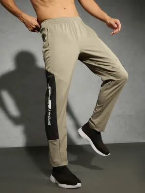 Men Colorblock Slim Fit Trackpants with TS FLEXI Ultra Light Weave