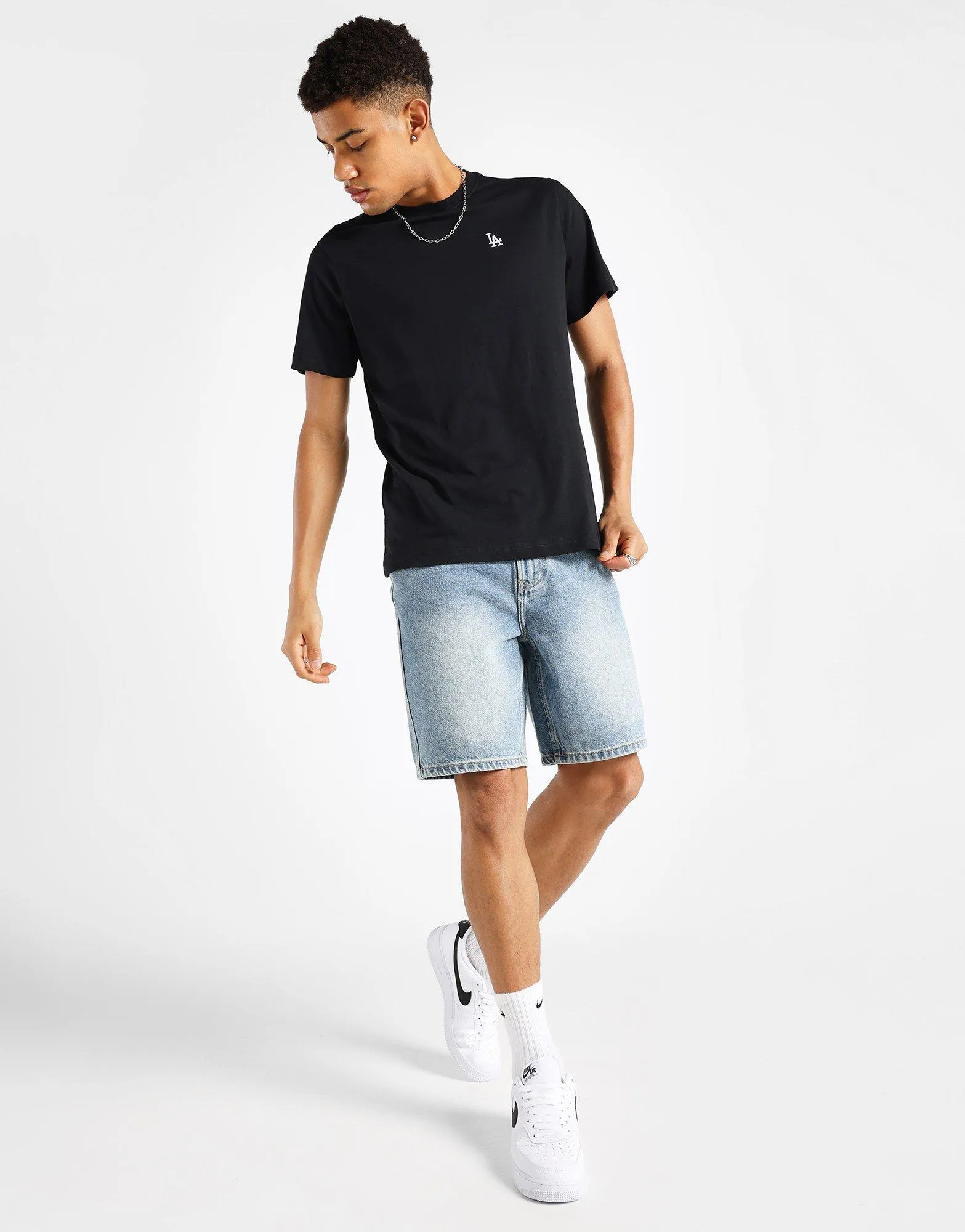 LA Dodgers Table T-Shirt Casual Vibe Relaxed Vibes
