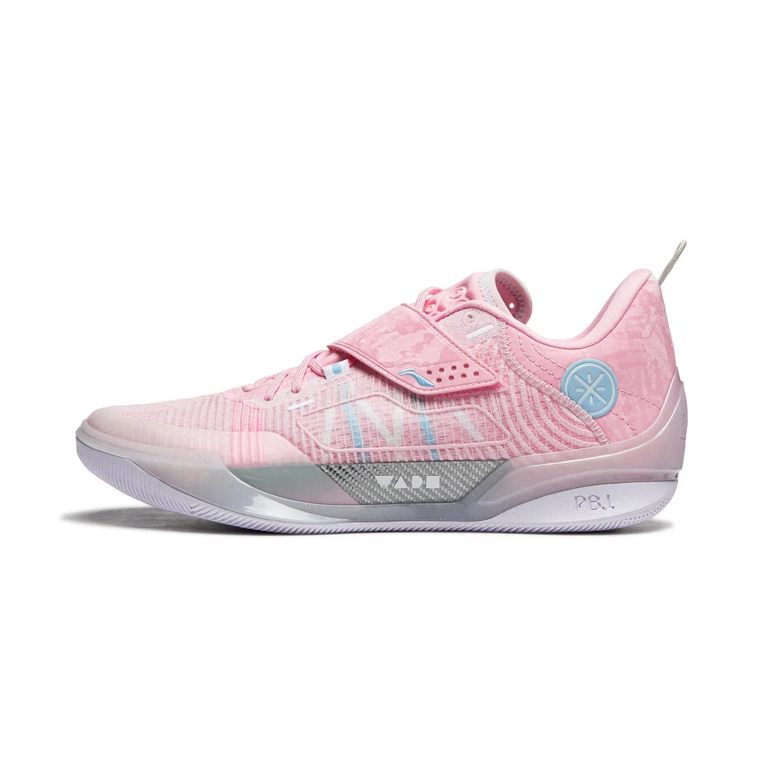 Progressive Flex Grooves Unidirectional Mesh Ventilation Way of Wade 808 4 Ultra "Family Love"