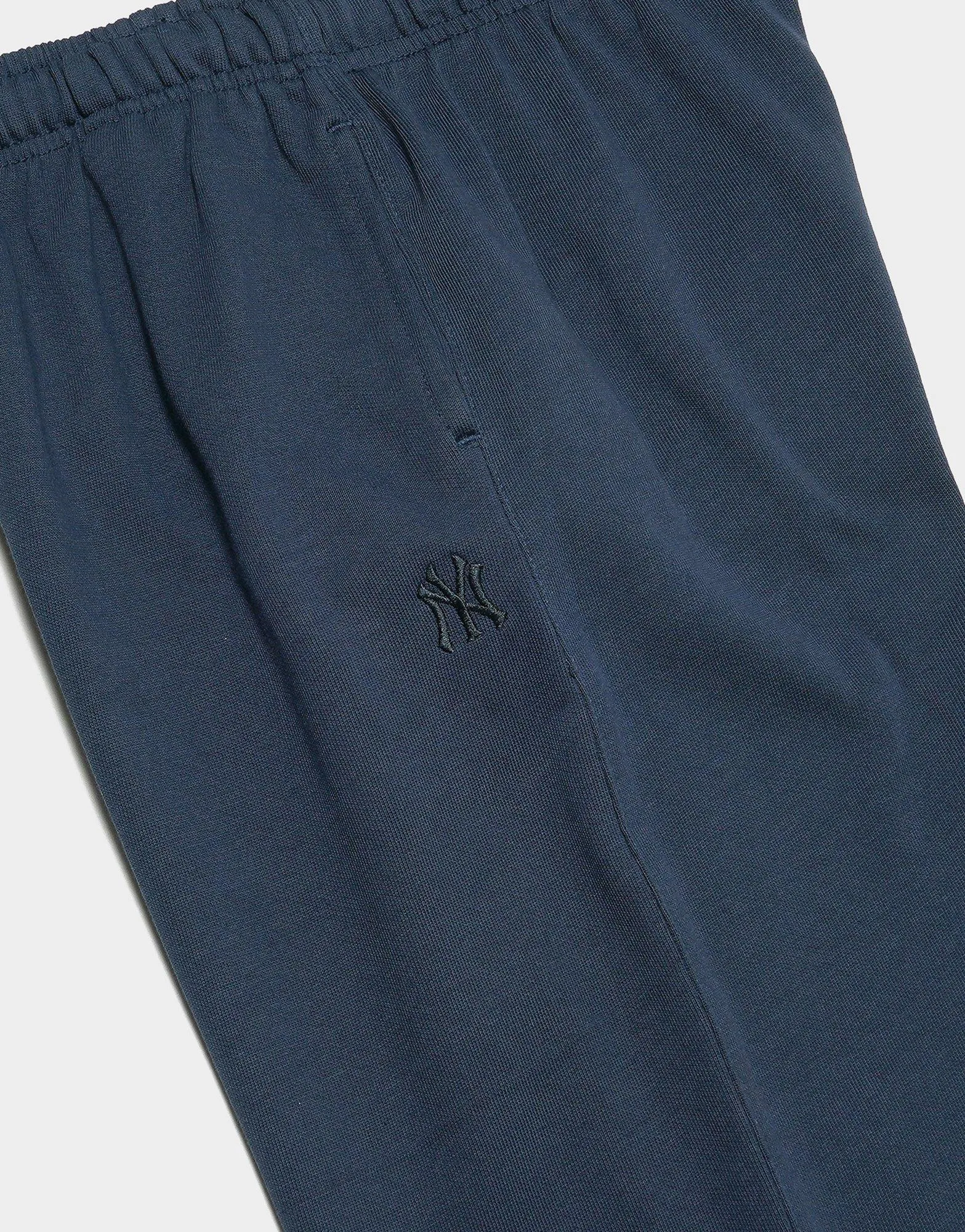 Classic Fleece Pant Yankees AirtightClosureSystem ventilation channels