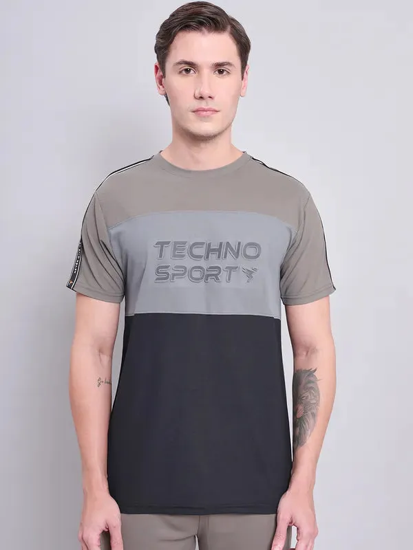 Perfect Fit Men Colorblock Slim Fit Crew Neck T-shirt with MATPIQ