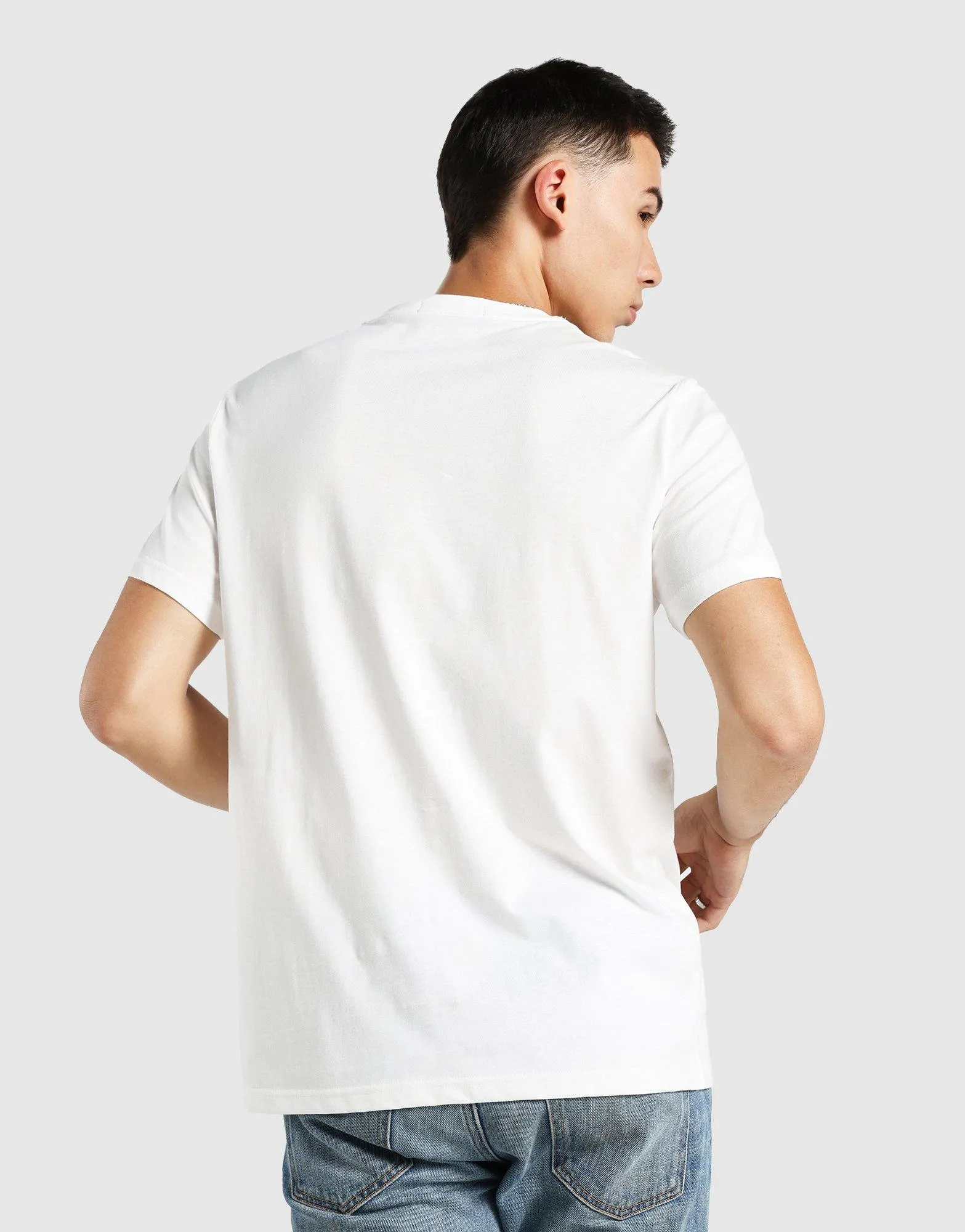 Sportswear T-Shirt Sporty essentials layerable