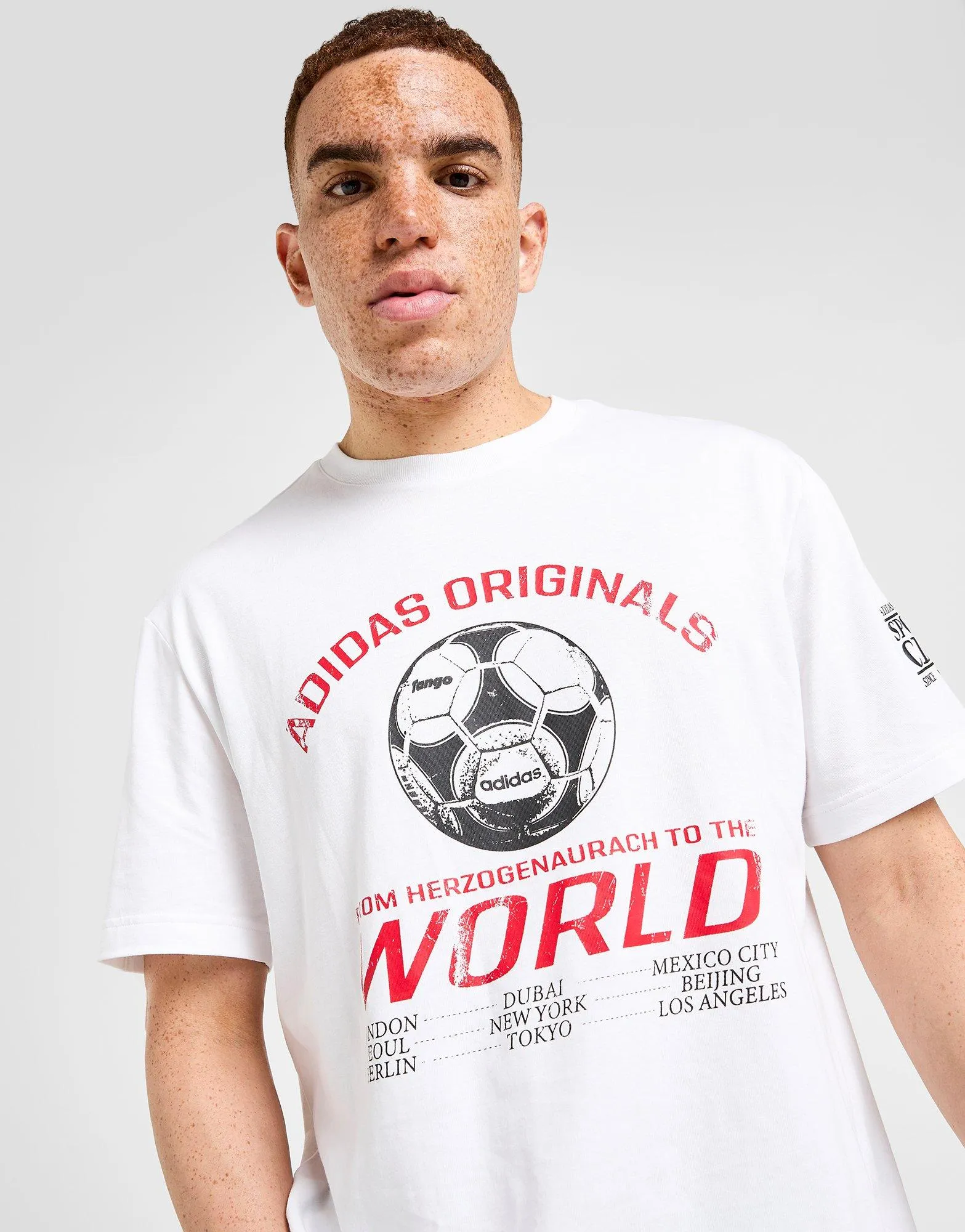 90s Football Graphic T-Shirt Sporty Style Wear