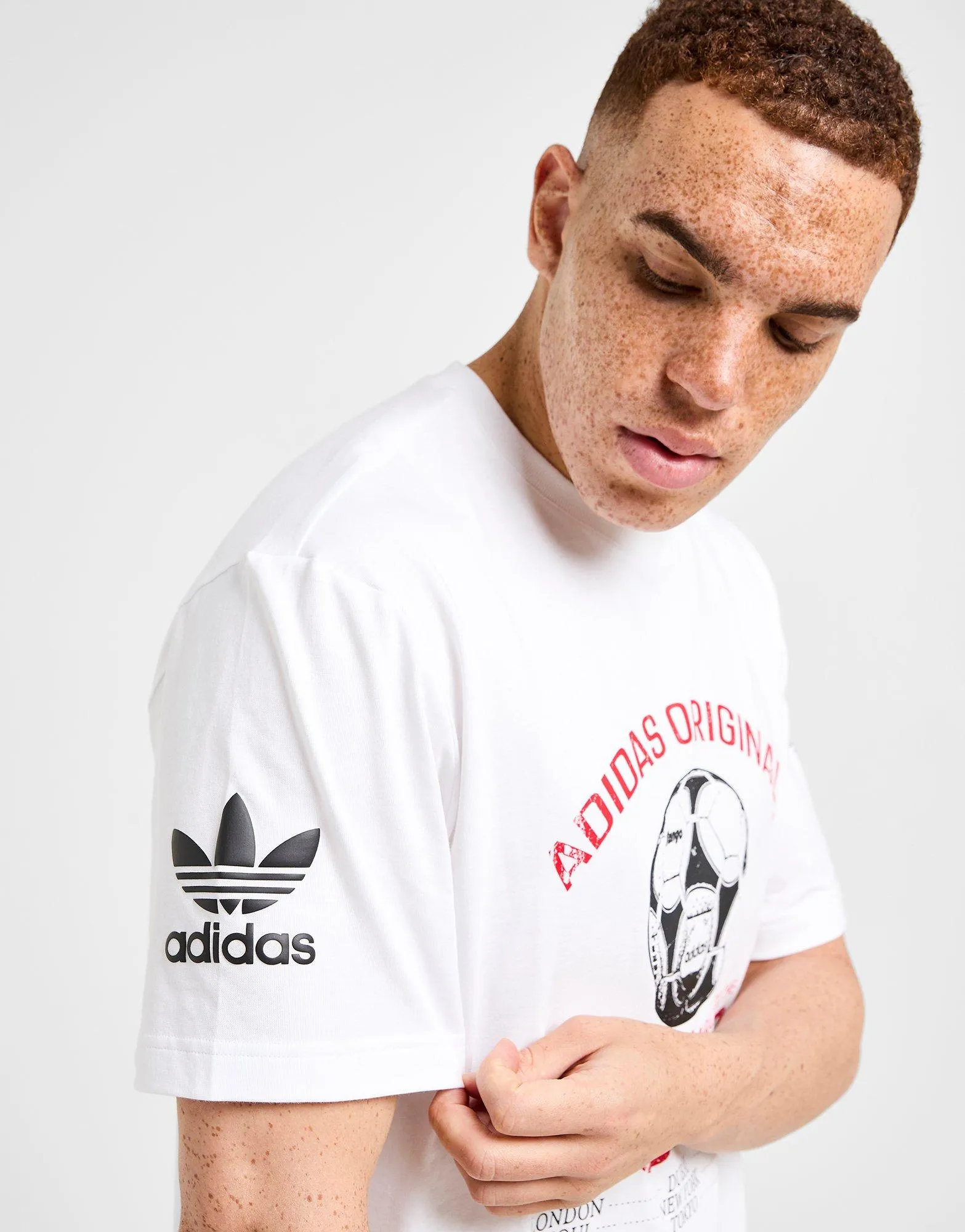 Summer Favorite Matte Look 90s Football Graphic T-Shirt
