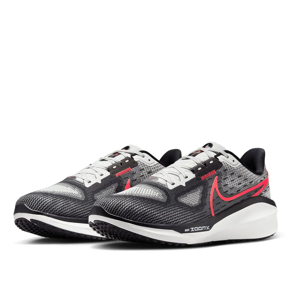 WaterResistant machine - washable - design shoes Nike Men's Vomero 17 Road Running Shoes