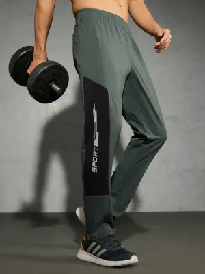 Seamless construction Quick Dry Lining Men Colorblock Slim Fit Trackpants with TS FLEXI
